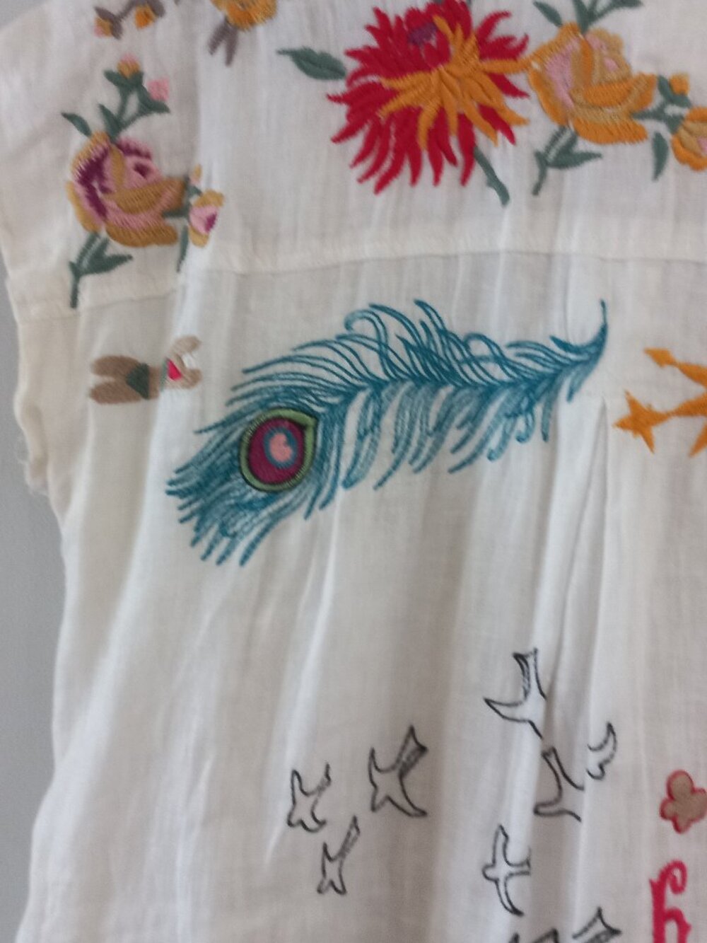 JOHNNY WAS embroidered linen mini dress tunic - Picture 11 of 15